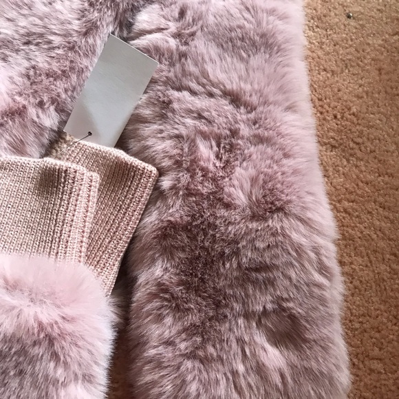 Jocelyn (2) pc set scarf and mittens - Picture 6 of 12